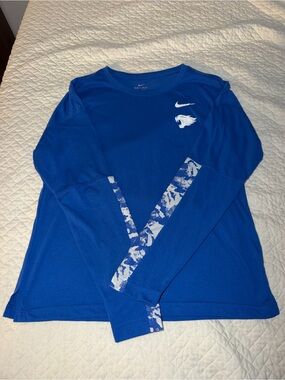 Nike Dri-FIT Blue Long Sleeve Athletic Shirt Wildcats Logo Medium